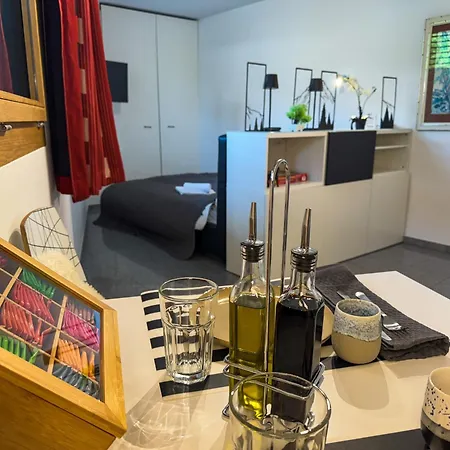 Stylisches Mit Bergblick & Zentral Flims