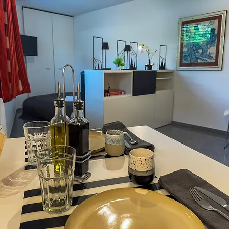 Stylisches Mit Bergblick & Zentral * Flims