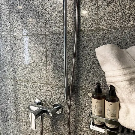 Bergblick I I Laax I I Caumasee 公寓 *