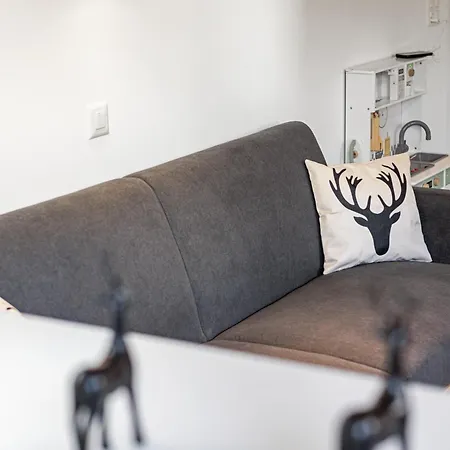 Bergblick I I Laax I I Caumasee Appartement