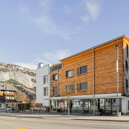 Bergblick I I Laax I I Caumasee Appartement