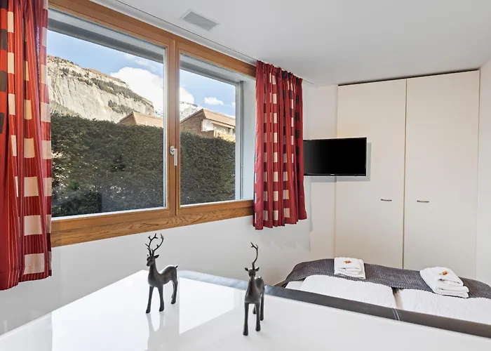 Bergstudio I Laax I I Berg I Caumasee I Gratis Parkplatz Flims