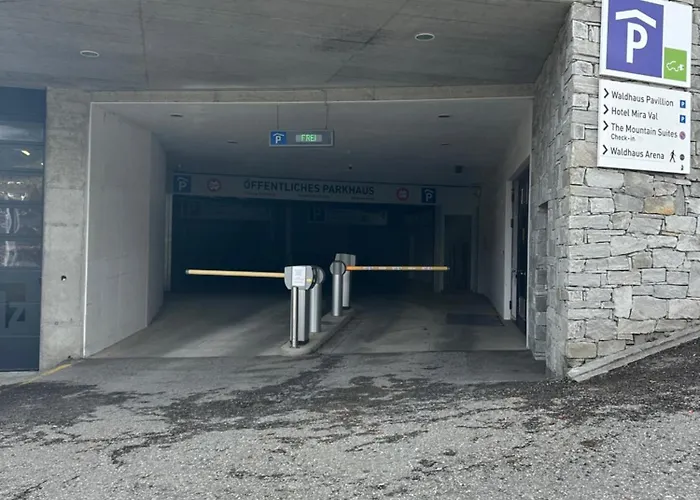 Appartement Bergstudio I Laax I I Berg I Caumasee I Gratis Parkplatz
